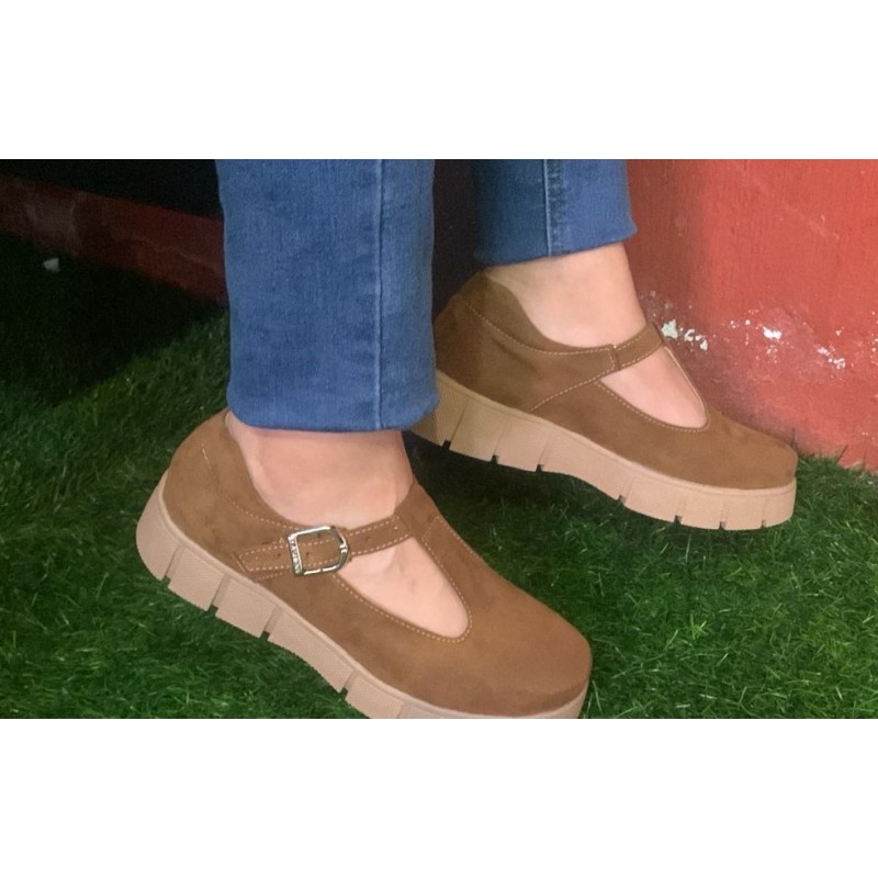 Calzado dama T Strap CONAC  del 35 al 39